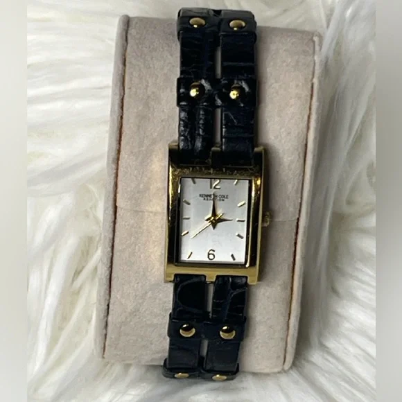 Kenneth Cole Reaction Gold-tone KC2407-U54-06 Stainless Steel & Leather Watch - Picture 2 of 8